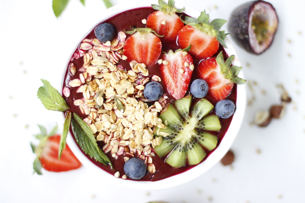 Healthy Breakfast Ideas you can make the night before via @thefitfoodieblog